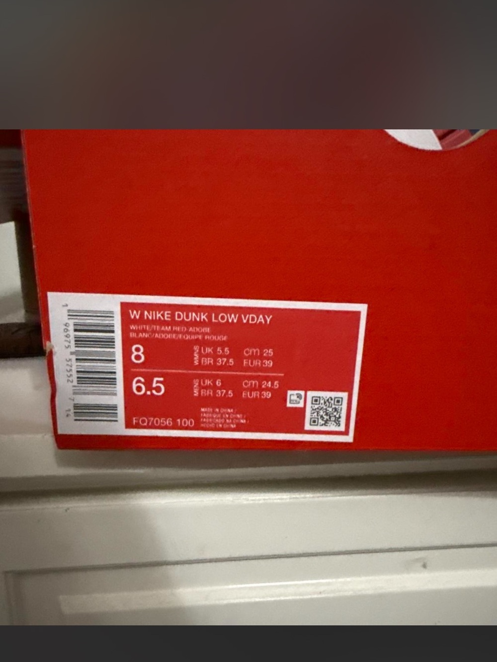 Nike Red and White Dunk Low “Vday” size 8 brand new in the box. - Picture 2 of 3